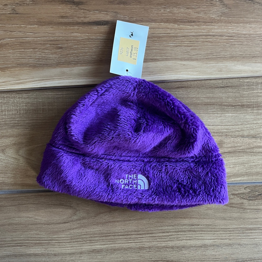 L.L Bean purple girl’s hat